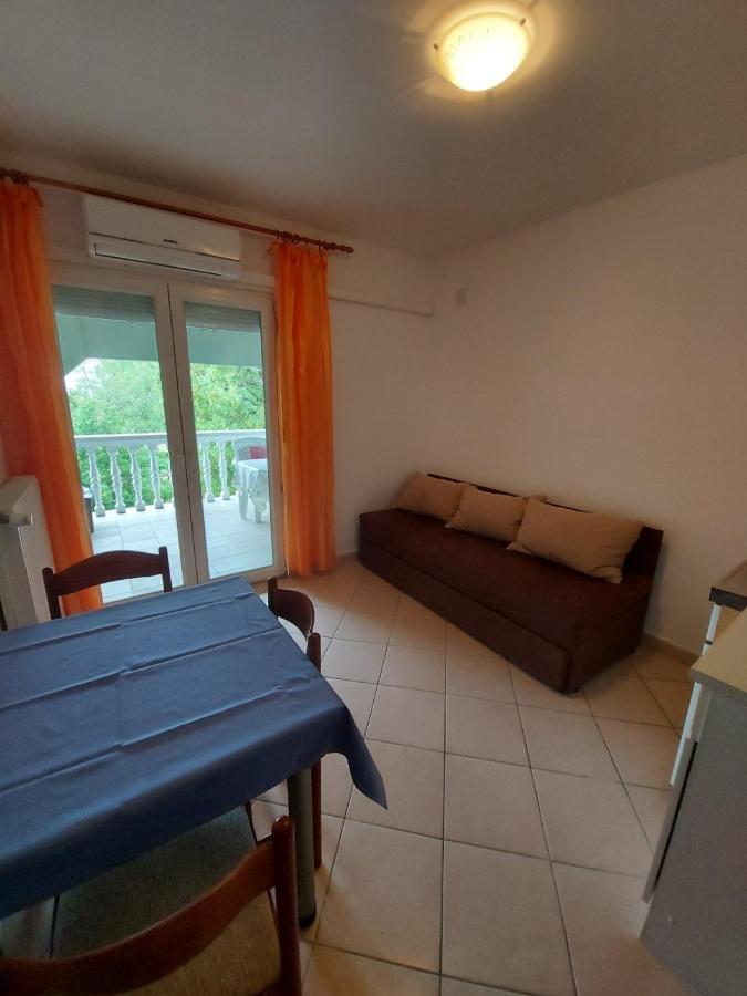 Apartment Pezic Krk Town Exterior foto