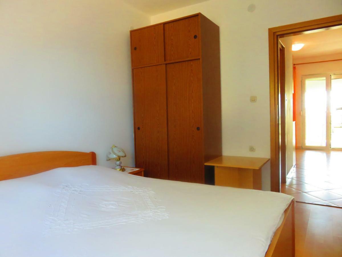 Apartment Pezic Krk Town Exterior foto